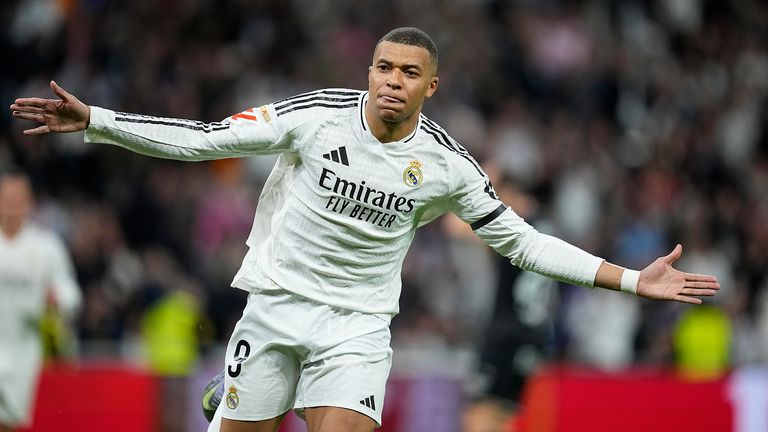Kylian Mbappe gewinnt erstmals den Golden Shoe.