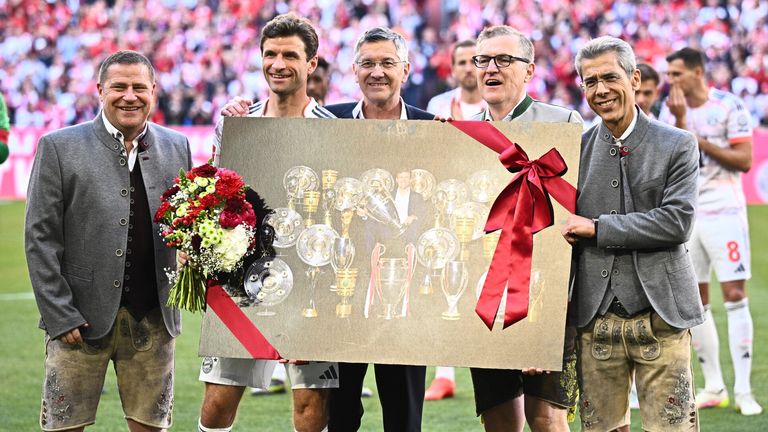 Der FC Bayern verabschiedet Thomas Müller offiziell. 