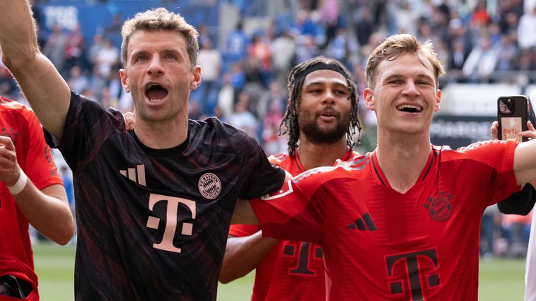 Thomas Mueller und Joshua Kimmich reagieren auf die Kritik an der Ibiza-Reise des FC Bayern. 