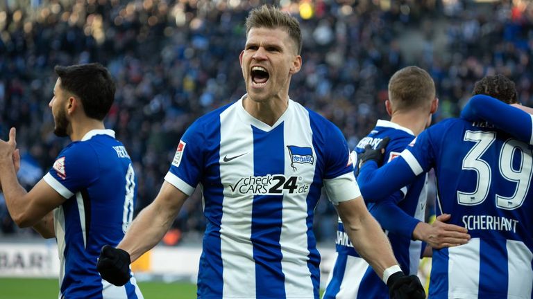 Florian Niederlechner schließt sich dem TSV 1860 München an.
