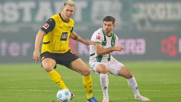 NOTE 4: Niklas Süle, Carney Chukwuemeka, Julien Duranville.