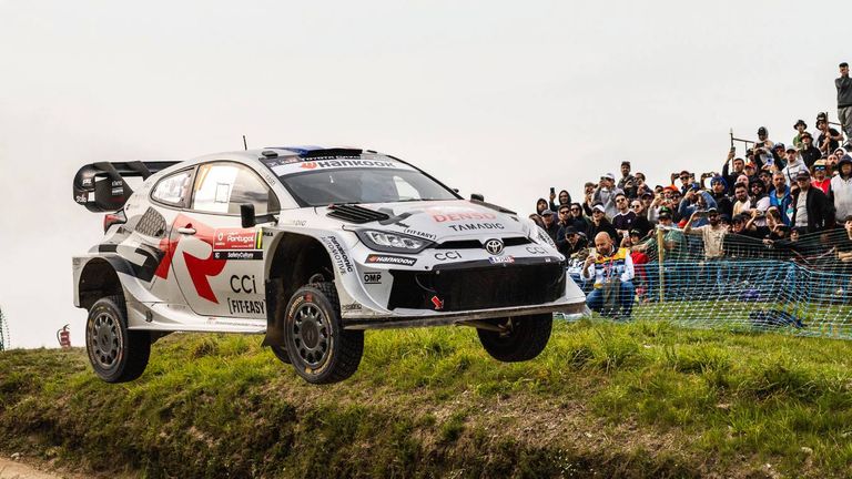 Sebastian Ogier gewinnt die Rallye-WM in Portugal.