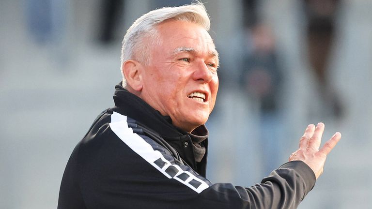Olaf Janßen wird neuer Trainer bei Sandhausen.