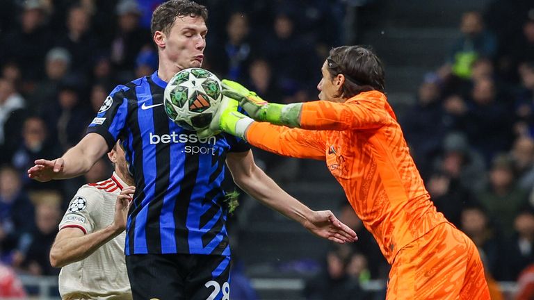 Benjamin Pavard (l.) und Yann Sommer (r.) stehen am Samstag im Champions-League-Finale. Sie sind nicht die einzigen Spieler mit Bundesliga-Vergangenheit. 