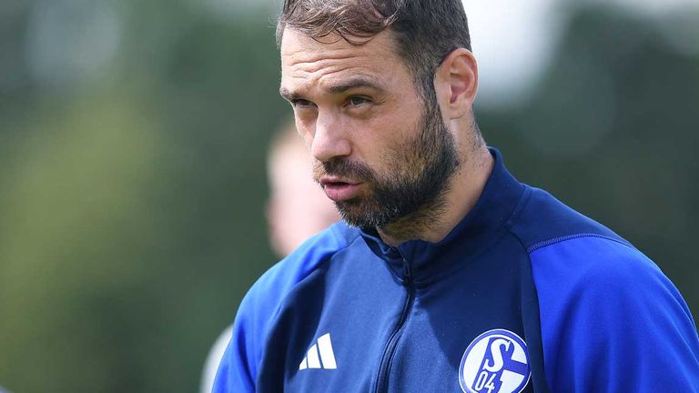 Schalkes Pierre-Michel Lasogga steht vor seinem Comeback als Profi.