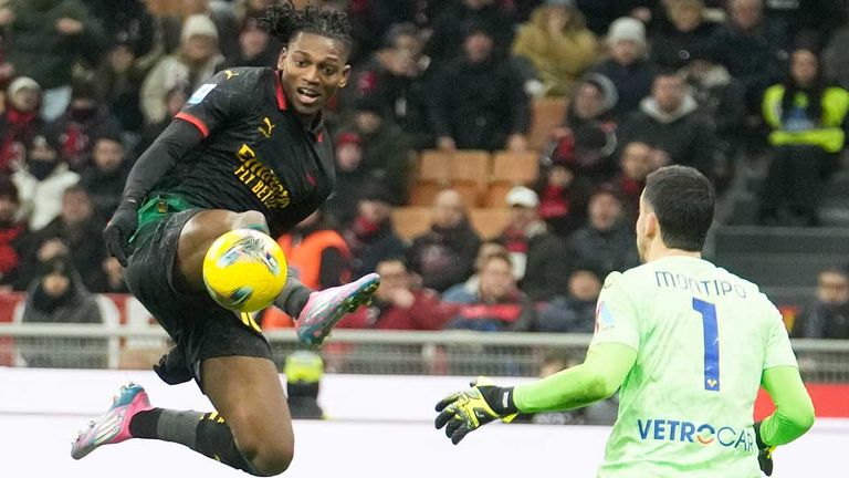 Rafael Leao steht seit 2019 bei der AC Mailand unter Vertrag.