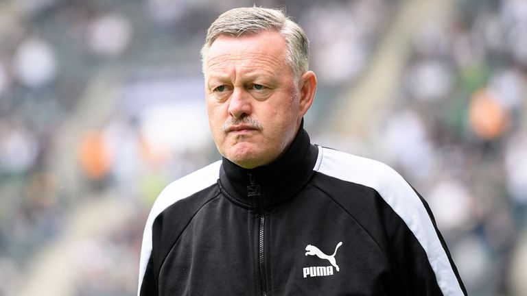 Gladbach-Geschäftsführer Roland Virkus kritisiert die eigenen Fans.