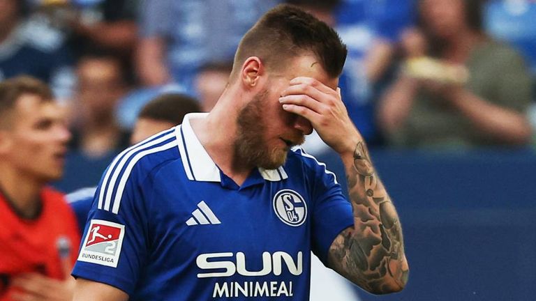 Dem FC Schalke droht eine historische Demütigung. 