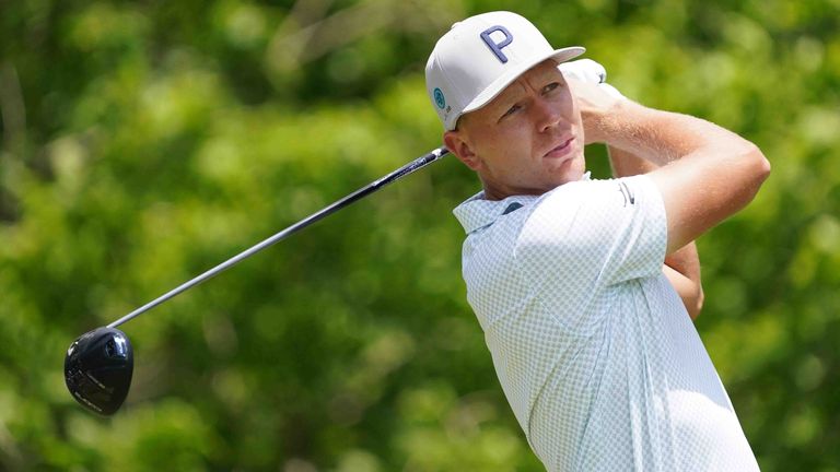 Matti Schmid belegt den zweiten Platz bei der Charles Schwab Challenge.