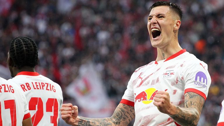 Benjamin Sesko könnte RB Leipzig per Ausstiegsklausel verlassen.