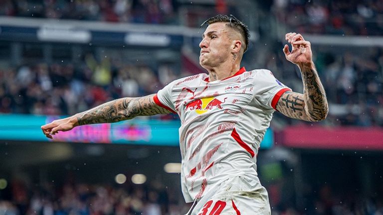 Benjamin Sesko hat bei RB Leipzig noch einen Vertrag bis 2029.