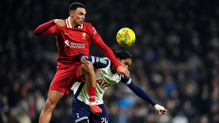Wer wird Trent Alexander-Arnold beim FC Liverpool ersetzen?