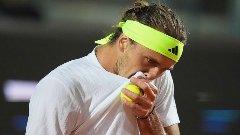 Alexander Zverev ist in Rom im Viertelfinale gescheitert.