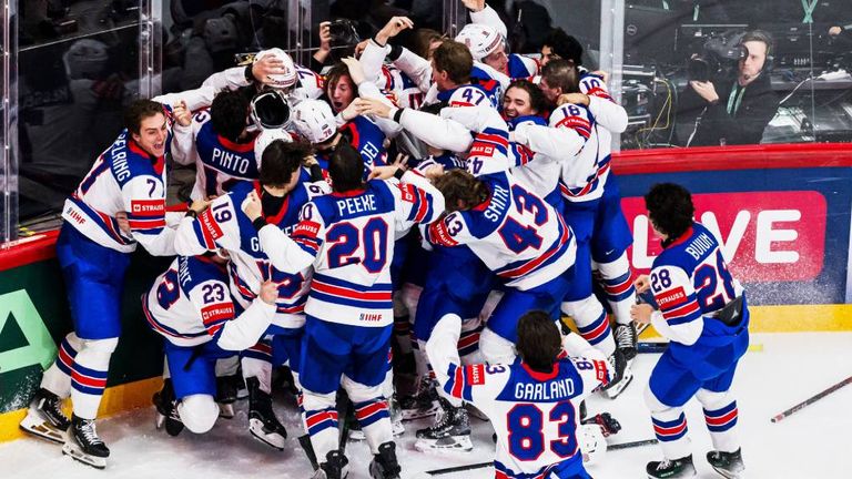 Die USA feiert einen dramatischen Overtime-Sieg gegen die Schweiz und ist neuer Weltmeister. 