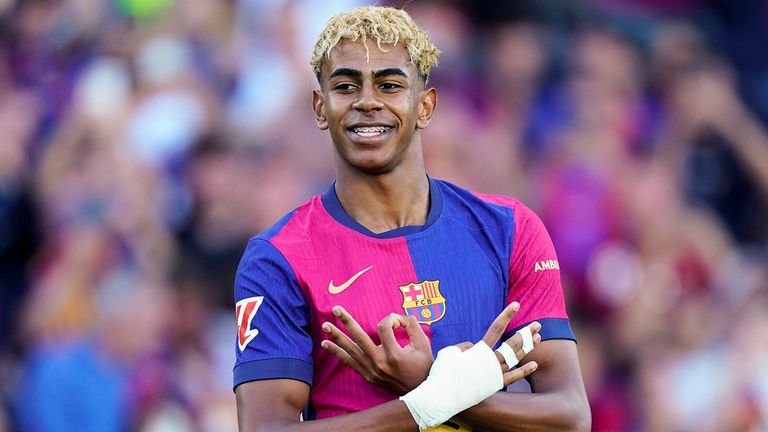 Lamine Yamal bleibt dem FC Barcelona noch lange erhalten.