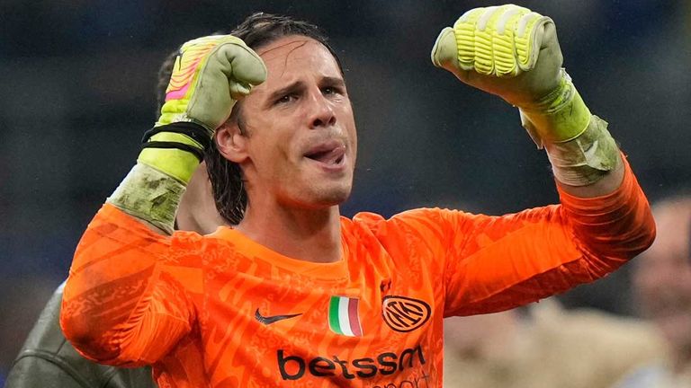 Inters Torhüter Yann Sommer kamen nach dem Sieg gegen Barca die Tränen.