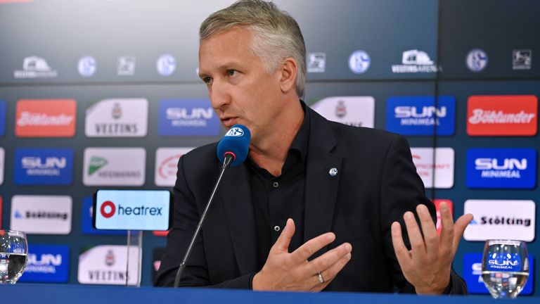 Frank Baumann legt bei Schalke los.