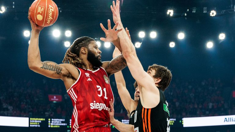 Der FC Bayern verteidigt seinen Titel in der BBL durch einen Sieg im fünften und entscheidenden Finalspiel gegen Ulm. 