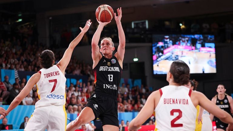 Die Deutschen Basketballerinnen verlieren gegen Spanien.