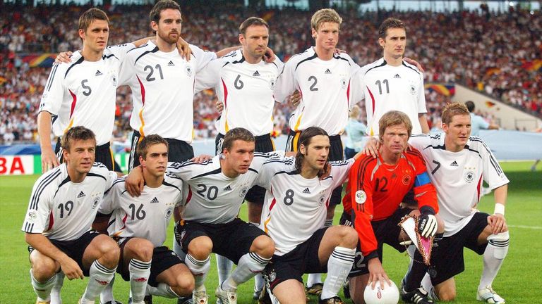 Die DFB-Startelf der WM 2006 gegen Portugal beim ersten Aufeinandertreffen zwischen Deutschland und Cristiano Ronaldo. 