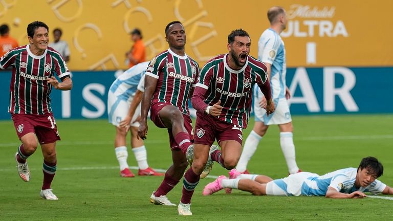 Fluminense schlägt Ulsan nach Rückstand. 