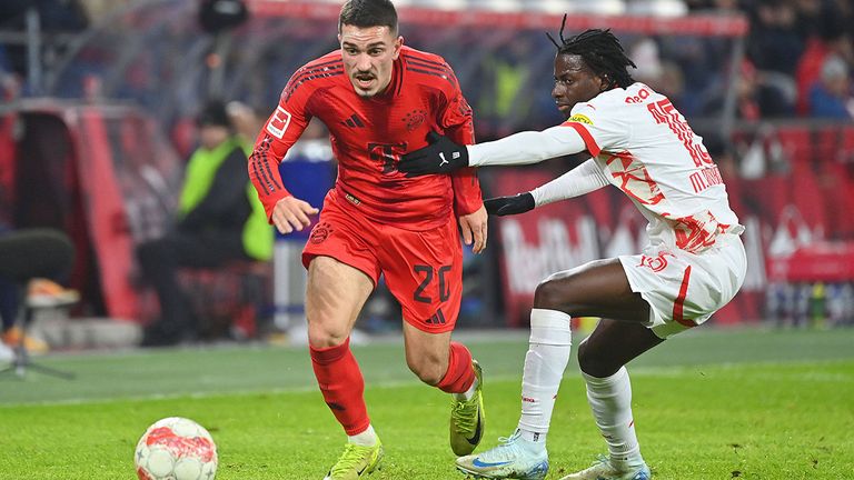Arijon Ibrahimovic verlässt den FC Bayern leihweise.