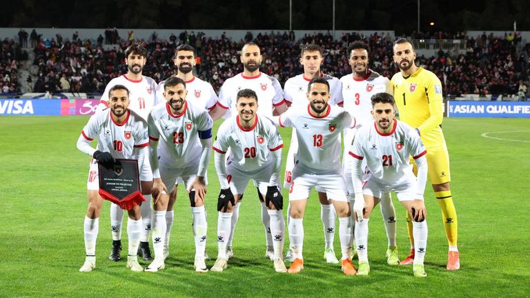 JORDANIEN: Das rund 11 Millionen Einwohner große Land aus Vorderasien ist erstmals bei einer WM-Endrunde dabei.