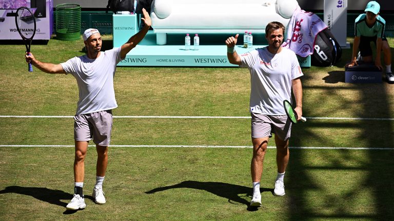 Kevin Krawietz und Tim Pütz gewinnen in Halle.