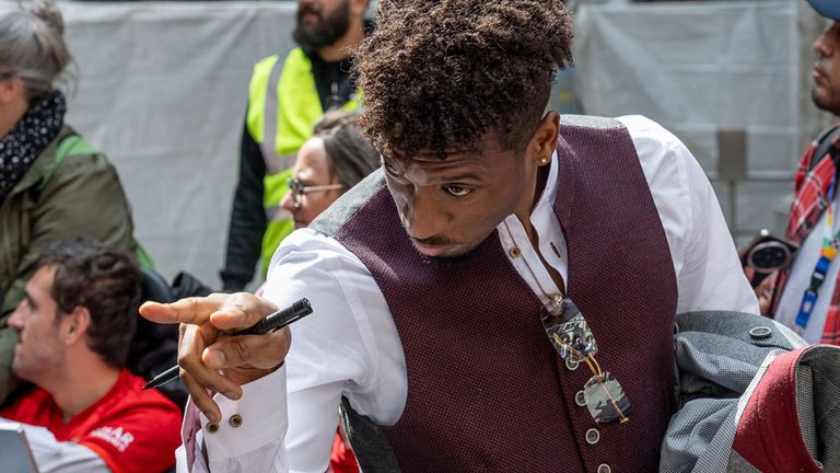 Kingsley Coman zählt beim FC Bayern zu den Verkaufskandidaten. 