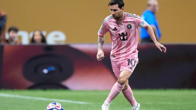 Lionel Messi und Inter Miami treffen bei der Klub-WM auf den FC Porto.