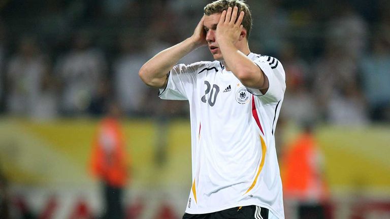 "Jetzt müssen wir die Köpfe hochkrempeln. Und die Arme natürlich auch."