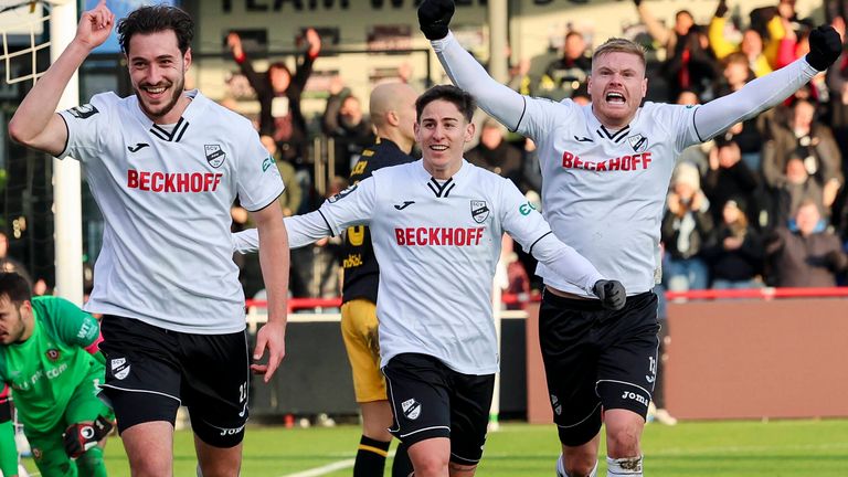 Marcel Benger (l.) und Lars Lokotsch (r.) wechseln beide vom SC Verl zu Preußen Münster.