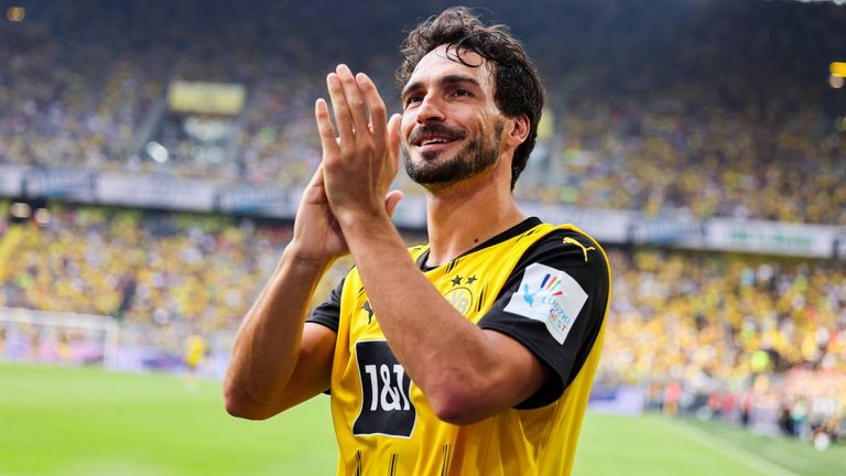 Die Verabschiedung von Mats Hummels holt der BVB im August nach.