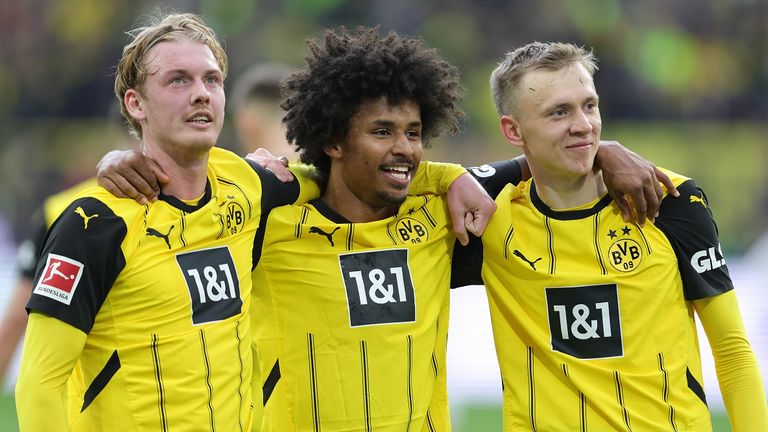 Maximilian Beier (r.) kehrt ins Mannschaftstraining zurück.