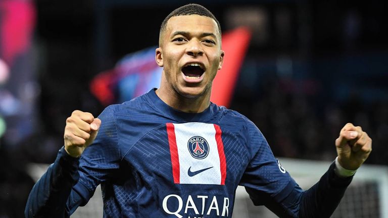Platz 2: Kylian Mbappe wechselte in der Saison 2018/19 für 180 Millionen Euro von AS Monaco zu Paris Saint-Germain.