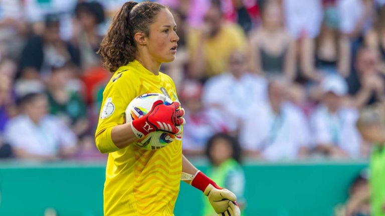 Livia Peng wechselt zum FC Chelsea.