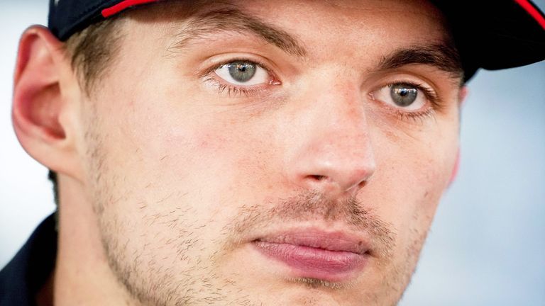 Weltmeister Max Verstappen fuhr George Russell in Barcelona ins Auto. Nachher zeigte er allerdings keine Reue - im Gegenteil.