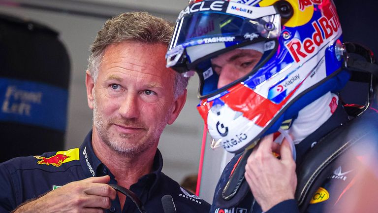 Bleibt F1-Weltmeister Max-Verstappen (r.) Red Bull auch 2026 erhalten?