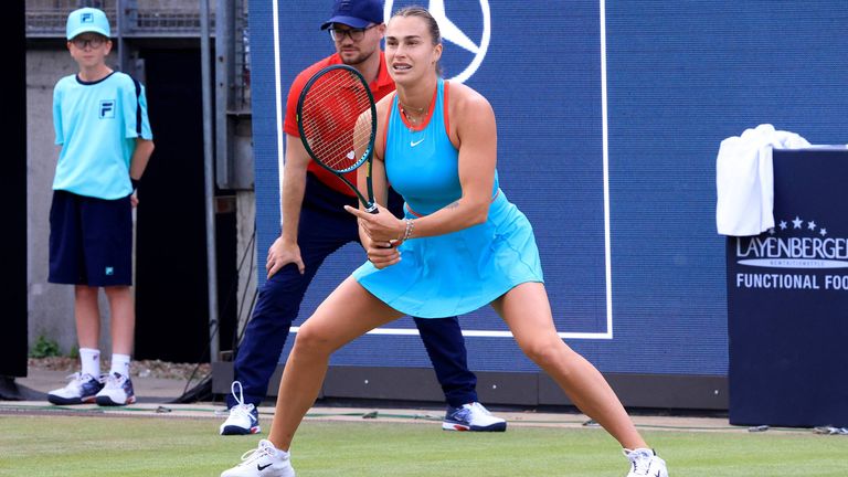 Aryna Sabalenka muss beim WTA-Turnier in Berlin nachsitzen. 