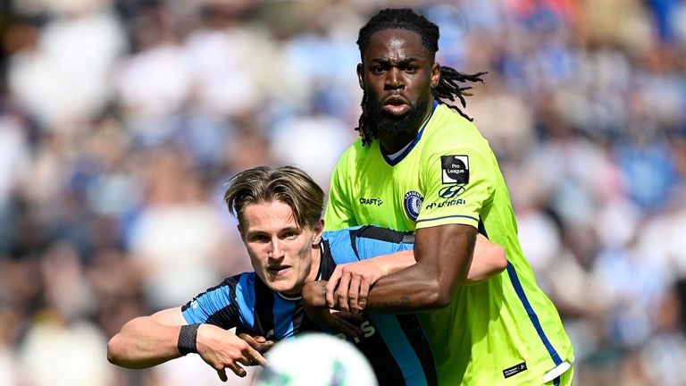 Jordan Torunarigha (r.) stand zuletzt bei der KAA Gent unter Vertrag.