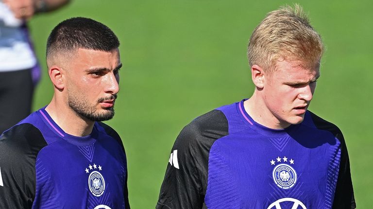 Jonathan Burkardt (r.) fällt beim DFB-Team aus.