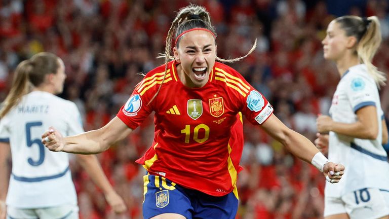 Athenea del Castillo und Spanien stehen im Halbfinale der Frauen-EM.