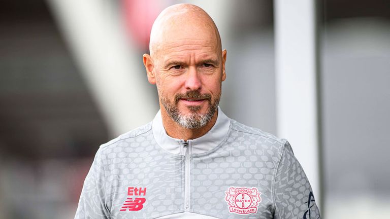 Erik ten Hag geht in seine erste Saison als Trainer von Bayer 04 Leverkusen.