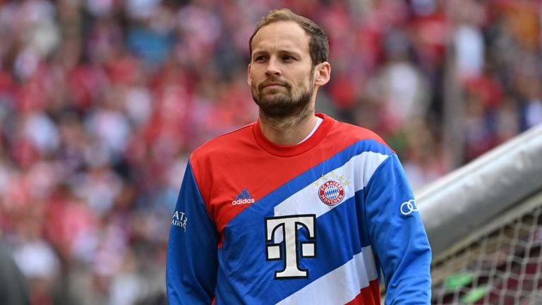 Daley Blind: Saison 2022/23 - 157 Minuten gespielt - spielt aktuell bei FC Girona.