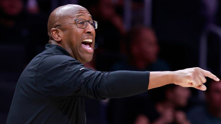 Mike Brown übernimmt die New York Knicks. 