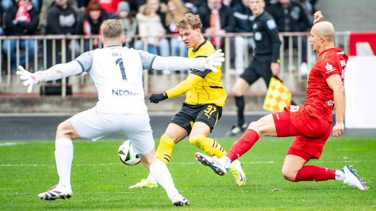Dortmund-Talent Cole Campbell würde gerne zum VfB Stuttgart wechseln.