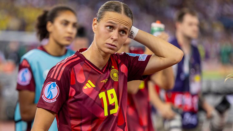 Deutschland muss sich nach dem Debakel gegen Schweden im EM-Viertelfinale gegen Frankreich steigern.