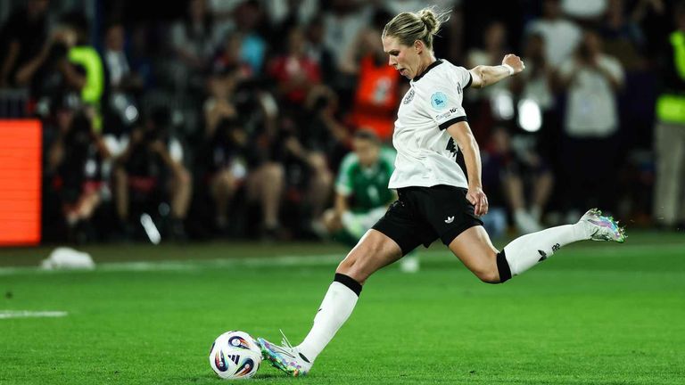 Rebecca Knaak im Viertelfinale gegen Frankreich.