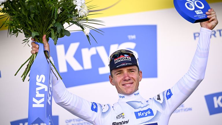 Sieger im Zeitfahren : Remco Evenepoel ist der schnellste bei der 5. Etappe der Tour de France.