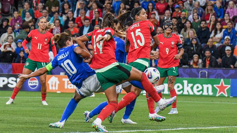 Portugal und Italien trennen sich bei der Frauen-EM mit 1:1. Beide Teams haben vor dem letzten Gruppenspieltag die Chance aufs Weiterkommen.